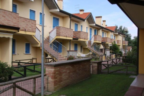 Poolside escape in Rosolina mare - Beahost Rosapineta